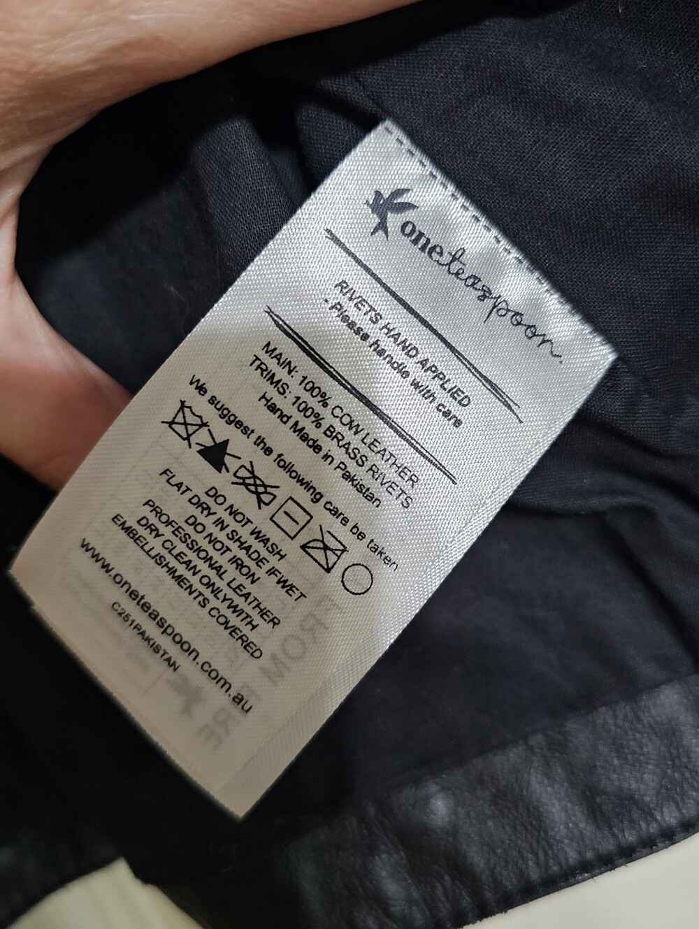 ONE TEASPOON Rivet Leather Vest - Picture 3 of 4